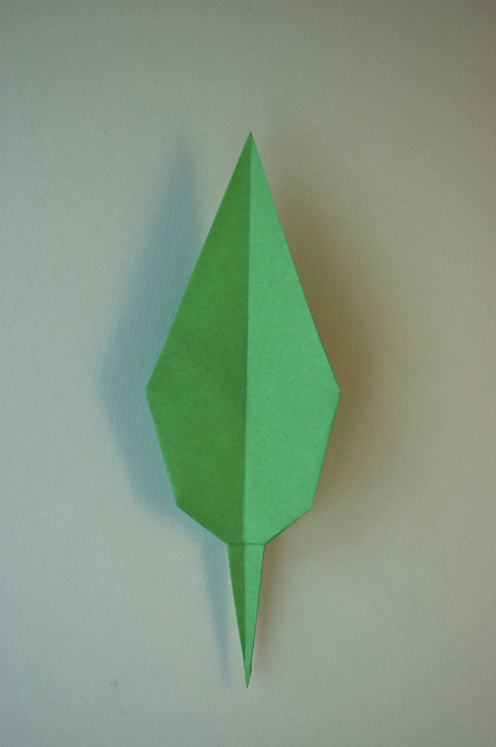 Lafosse & Alexander's Origami Flowers Kit: Lifelike Paper Flowers